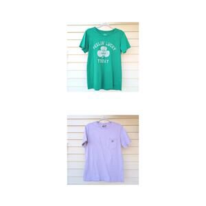 Carhartt Lavender Spackle / Life is Good Lucky Clover (2) T Shirts Women's Med